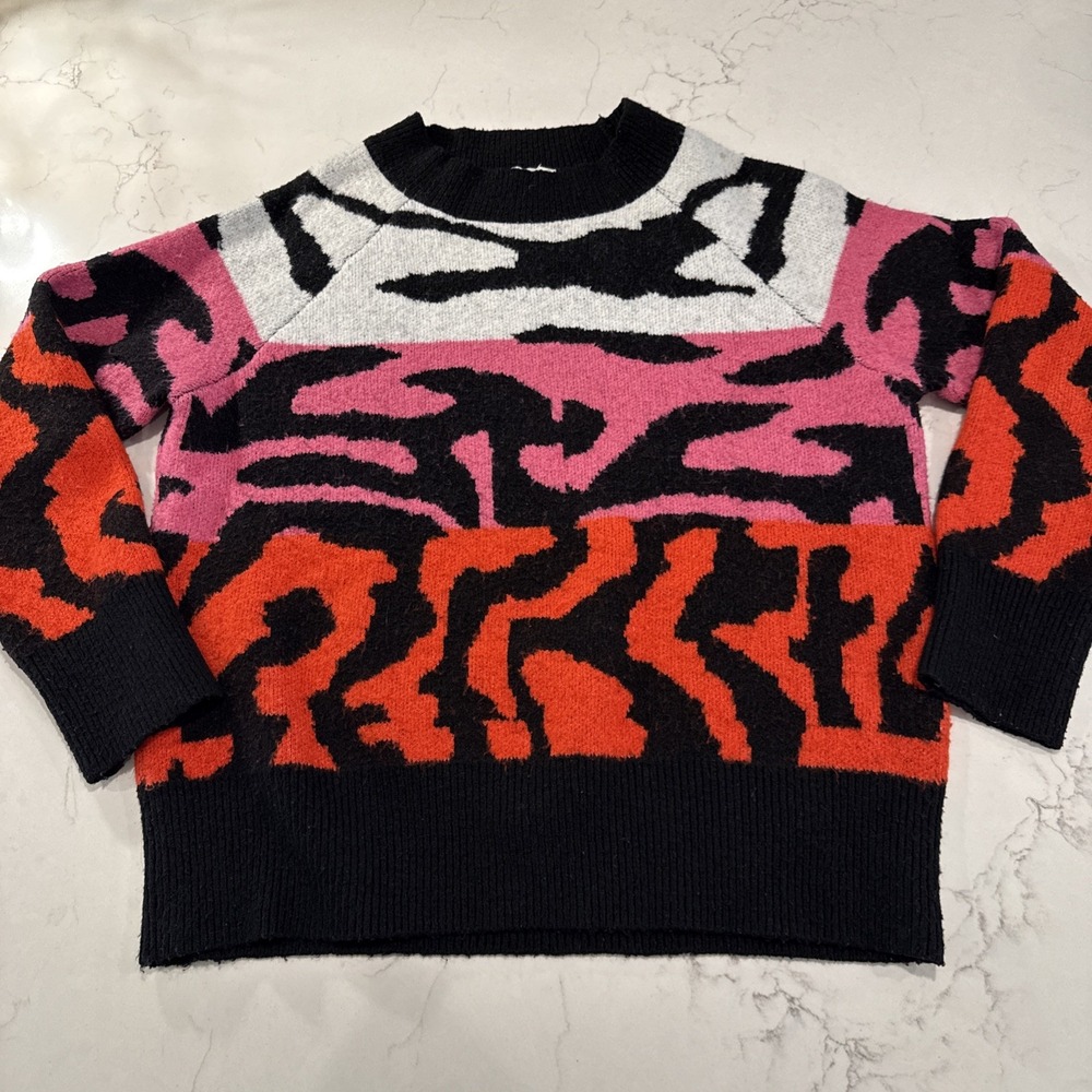 THML Womens Tiger print‎ sweater Women's size M